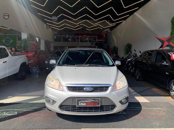 FORD FOCUS 1.6 GL 16V FLEX 4P MANUAL